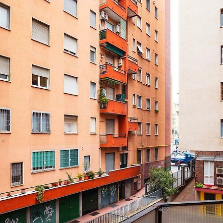 Apartment Near Central Station Milão Exterior foto